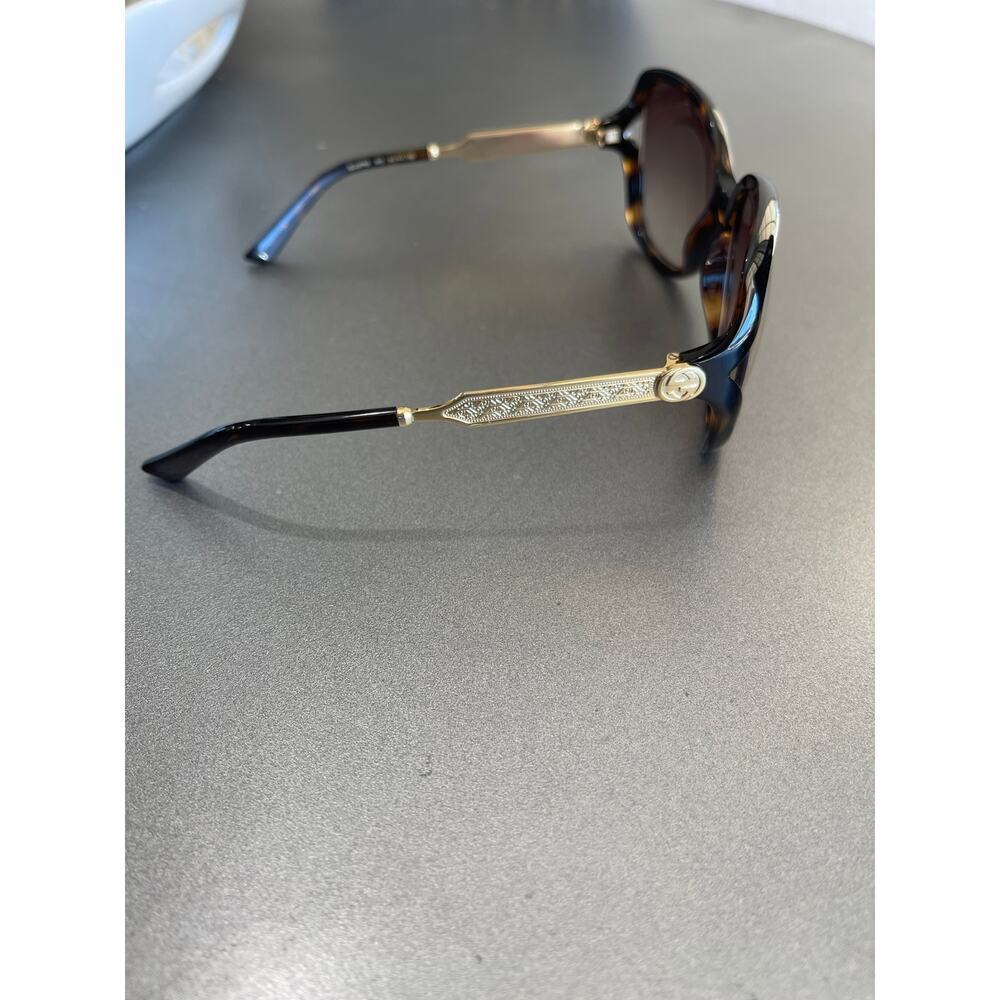 Gucci Havana sunglasses - Picture 5 of 9